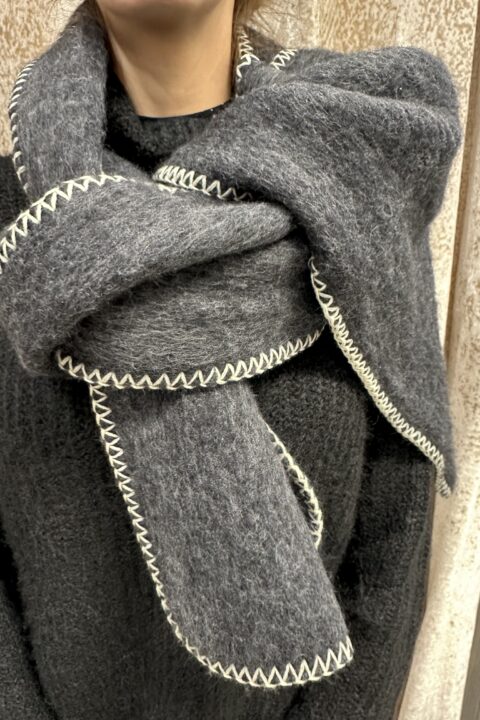 Numph Grey Scarf