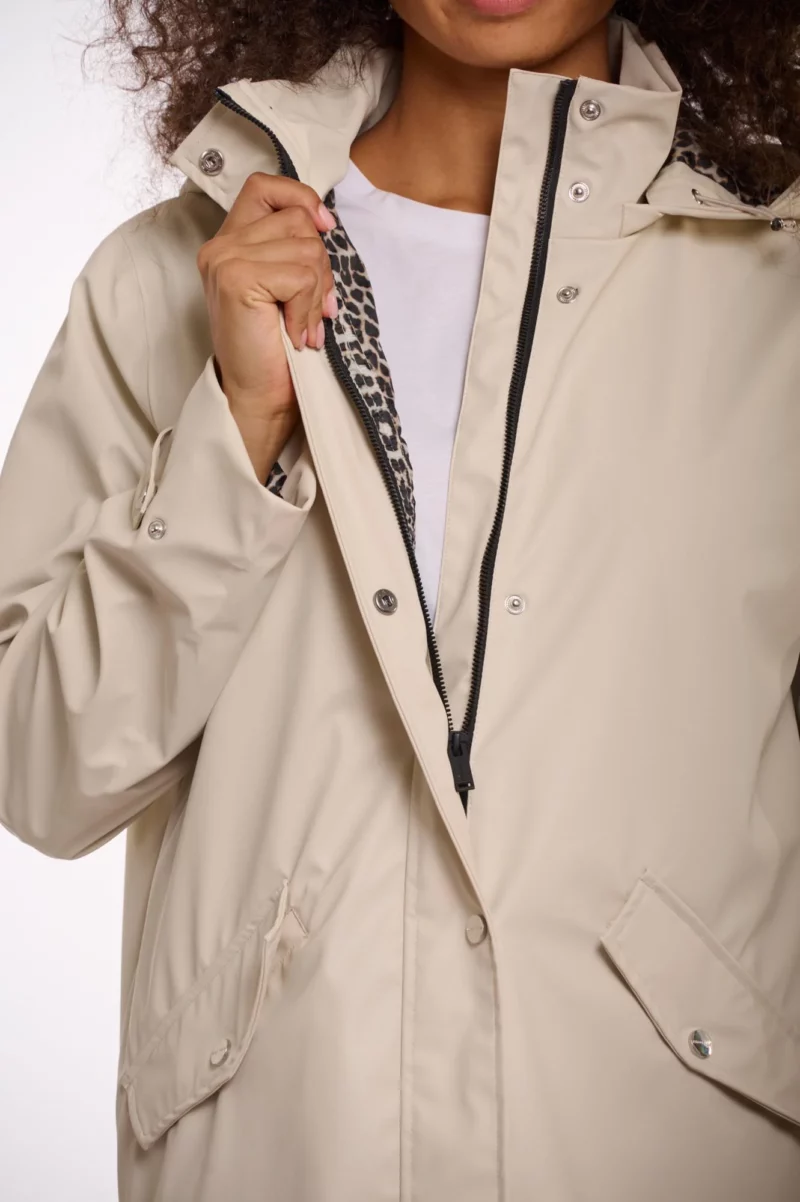 India Long Raincoat - Image 3