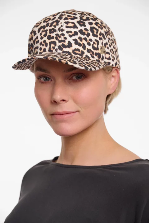 Joselien Leopard Print Cap