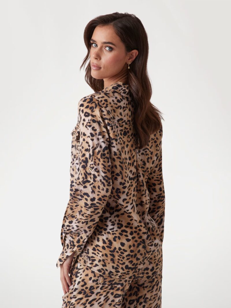 Enora Leopard Print Shirt - Image 4